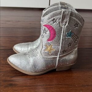 Girls Tucker + Tate Silver Glitter Cowboy Boots - Size 13